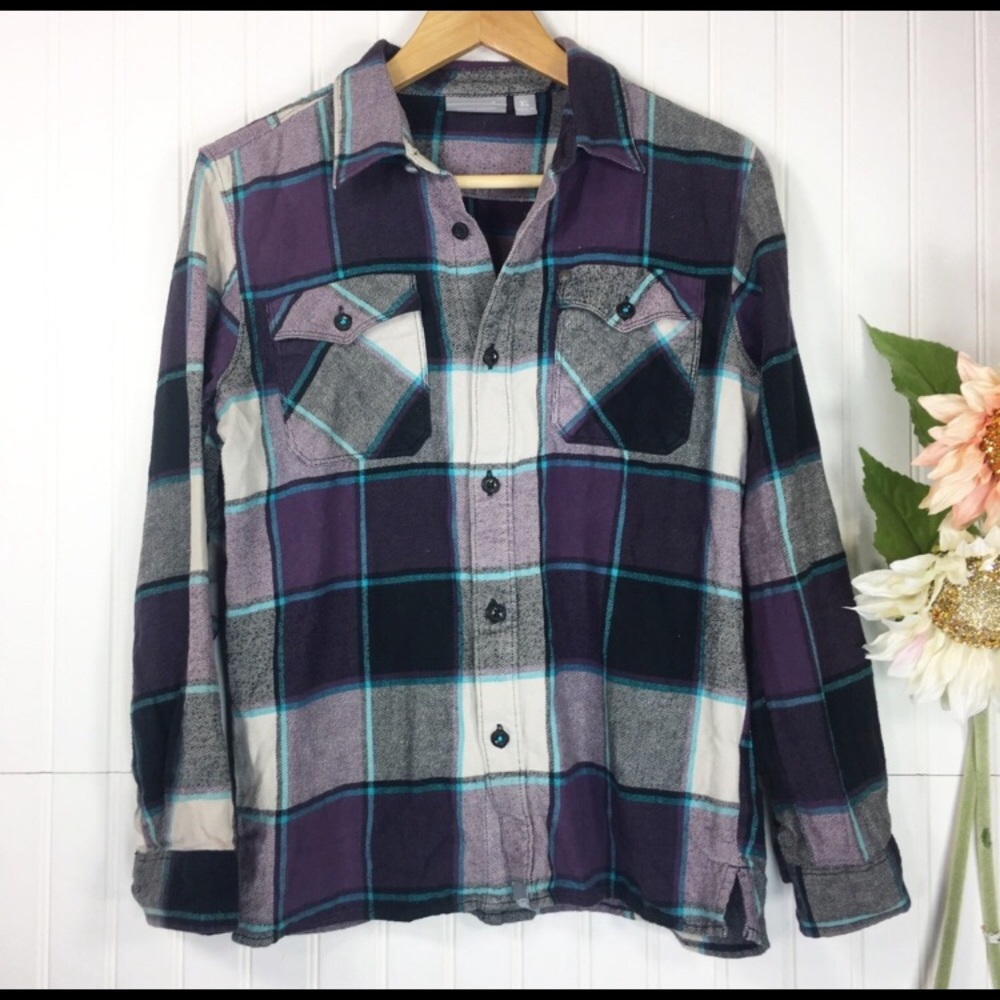 REPOSH: Vans Flannel Shirt